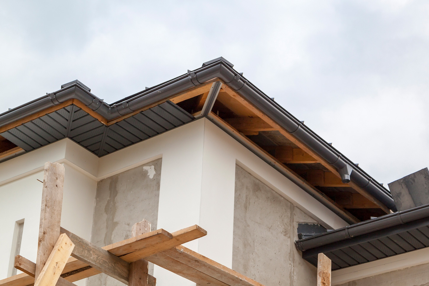 Soffits and Gutter Installation